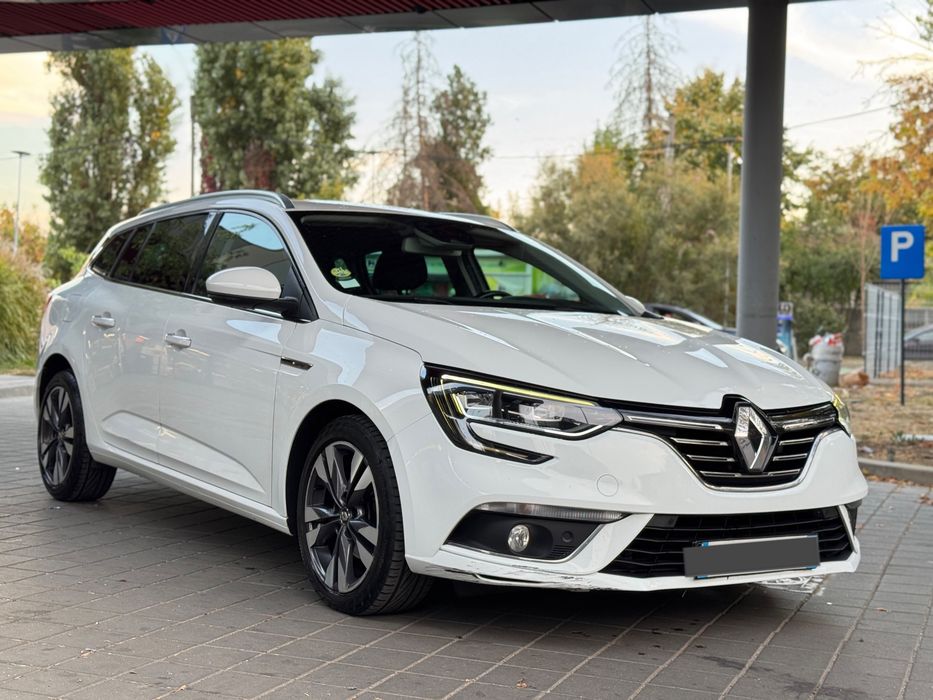 RENAULT Megane 2020 — imagine 2