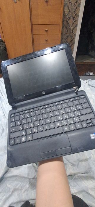 Продам Hp mini рабочий за рядки нет