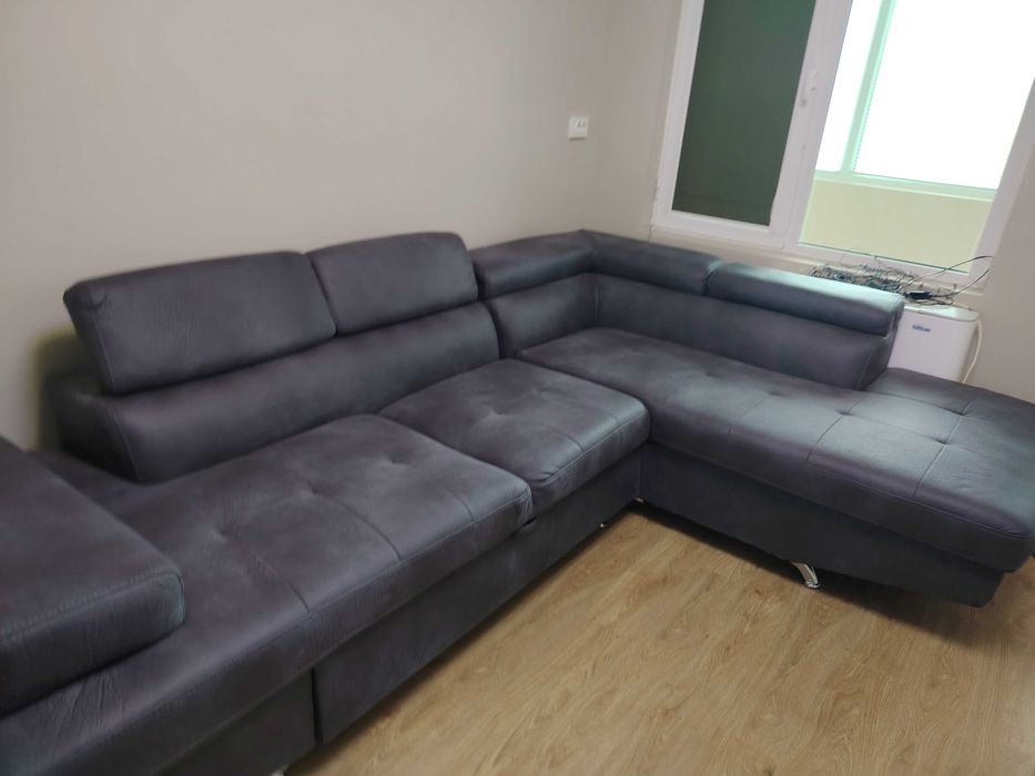 Диван на 3месеца-като нов