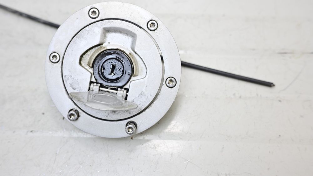 Set Incuietoare Capac Buson  Incuietori Cheie BMW R1200RT 2005 - 2009