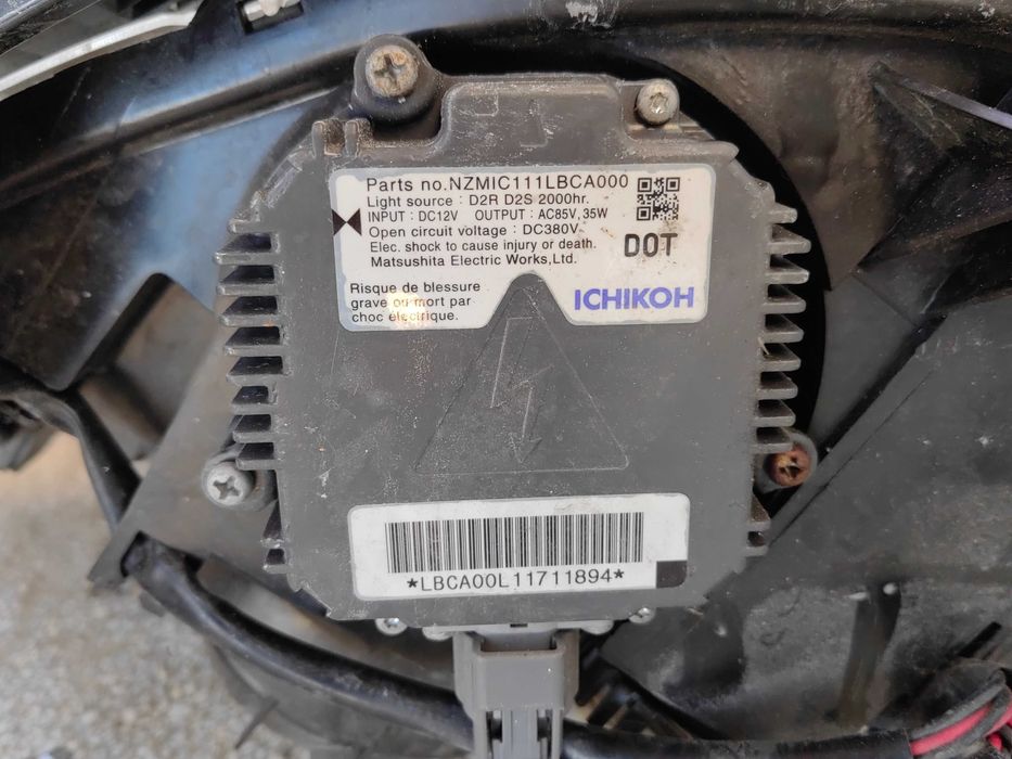 Фар Subaru Impreza D2S Xenon десен / Фар Субару Импреза Оригинален