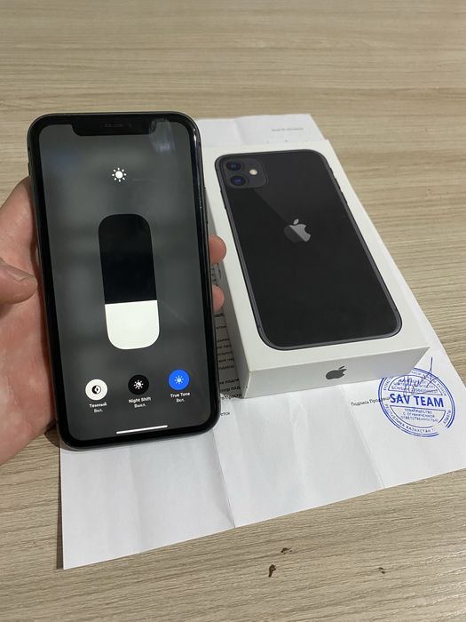 Айфон 11 в идеале 128гб