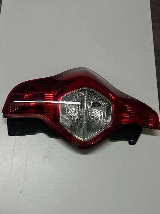 стоп ляв Dacia Dokker 2012-2024 г. #1001V