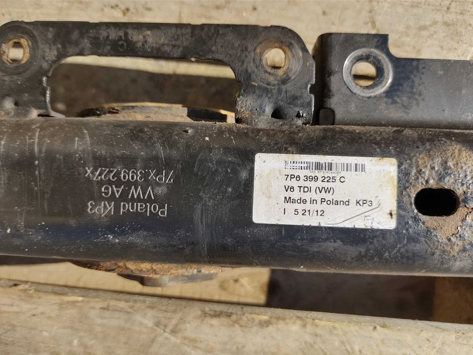 Монтажна Греда Автоматична Скоростна Кутия Porsche Cayenne 3.0D 92A