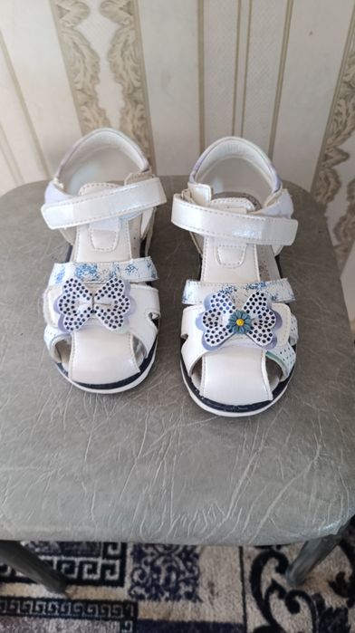 Сандали детские для девочки