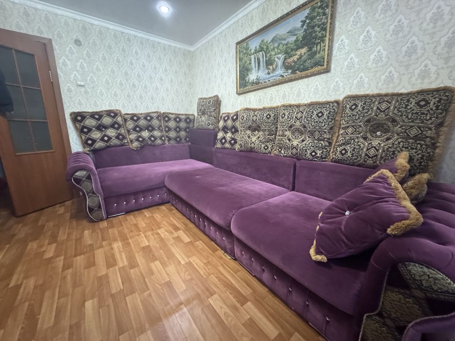 Продам диван в хорошем состояний