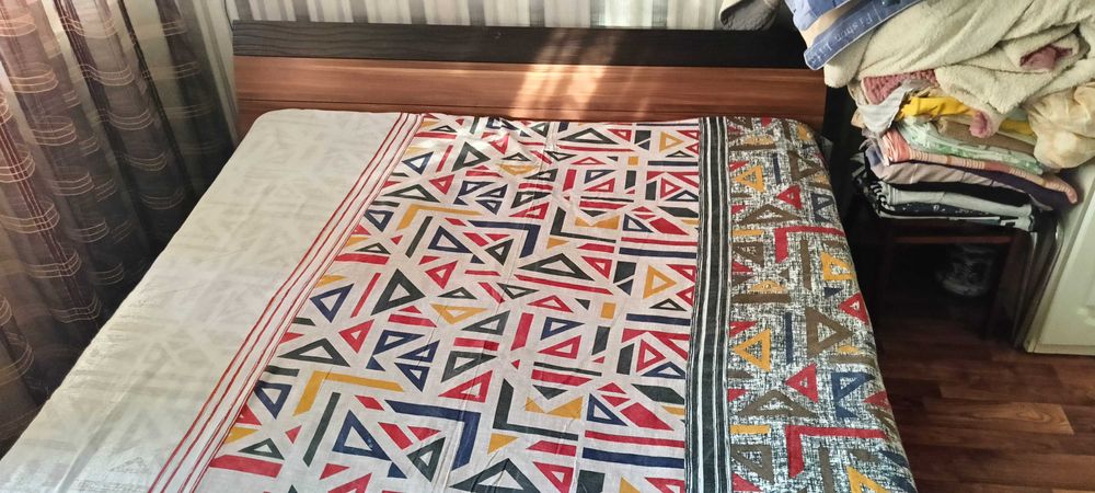 Кровать двуспальная