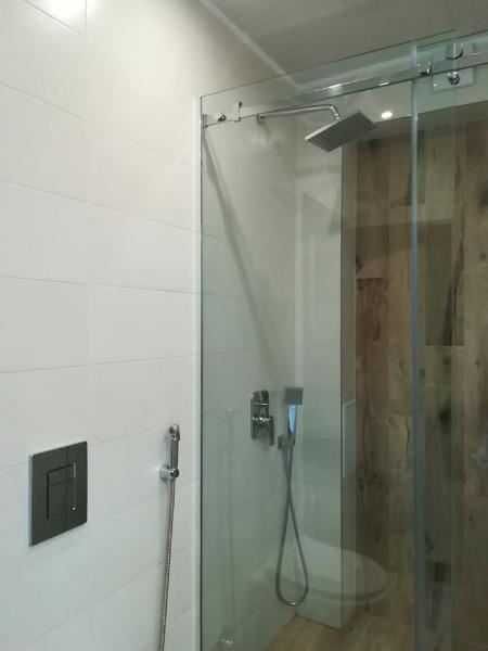 Дава се под наем Двустаен апартамент в София, Овча купел - 81 кв.м за 398.82 € - Снимка #10