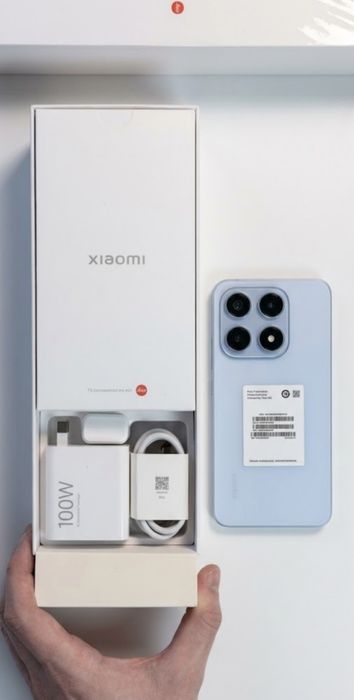 Xiaomi 17  12/256