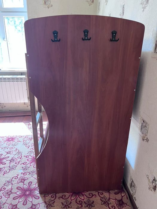 Двухъярусная кровать