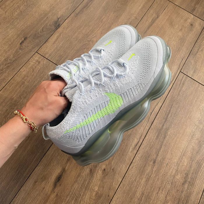 Nike Scorpion - 43 номер - Петно