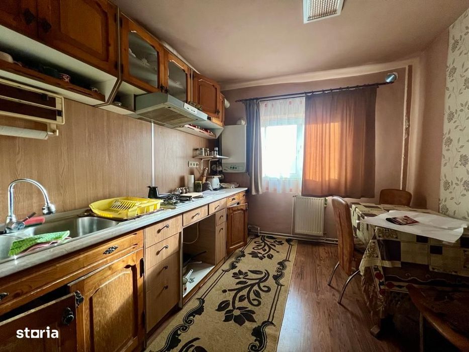 Apartament 4 Camere Central 80mp  Pret 98.800eur neg