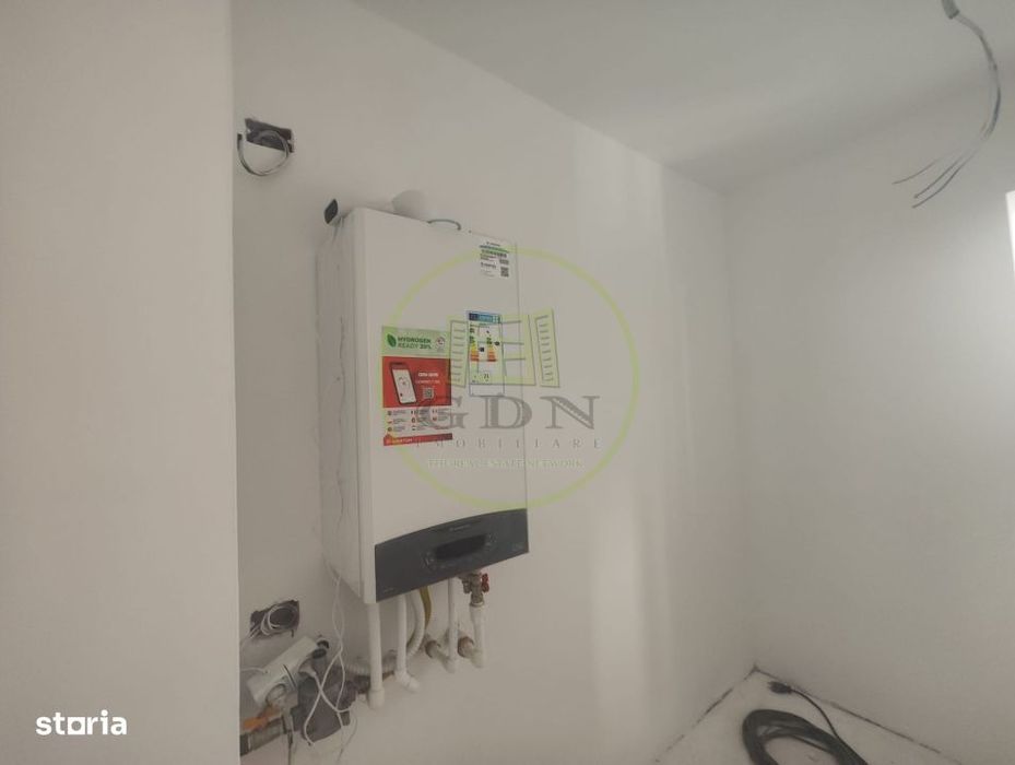 Casa 4 camere, teren 350 mp, localitatea Podari, zona Profi Loco