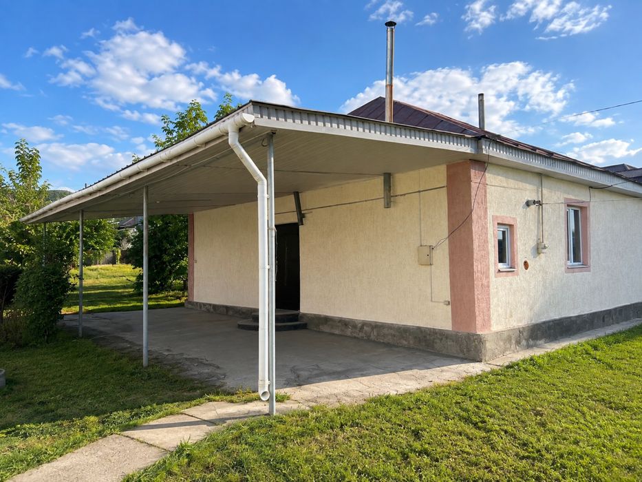 Продам дом в микрорайоне Карагайлы