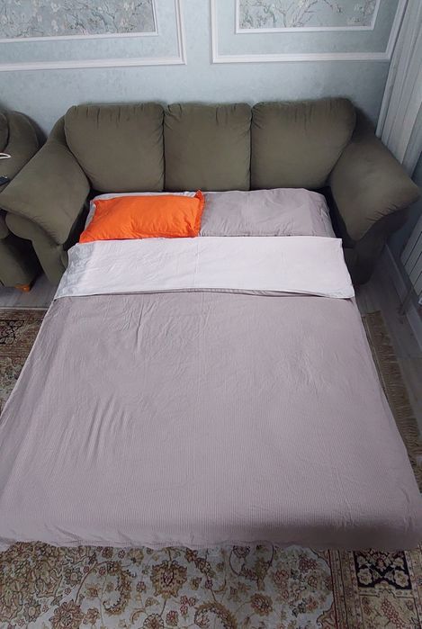 Диван + софа оливкового цвета, ЗЕТА