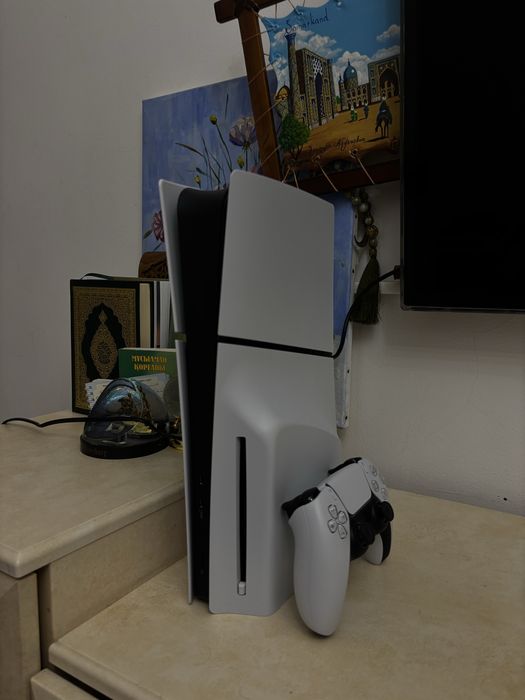 Продам Playstation 5