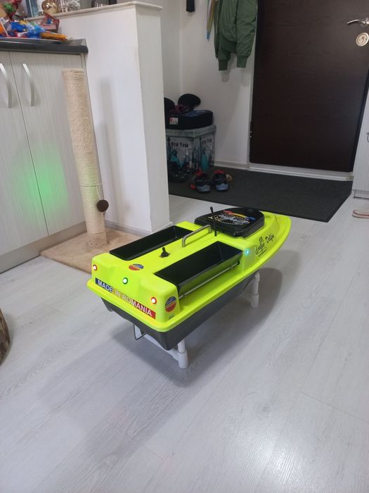 Navomodel plantat Delfin Xxl Speed