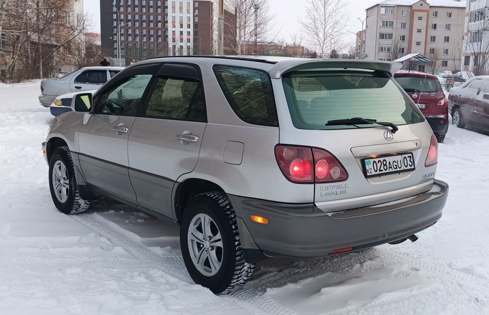 Продам Лексус РХ 300