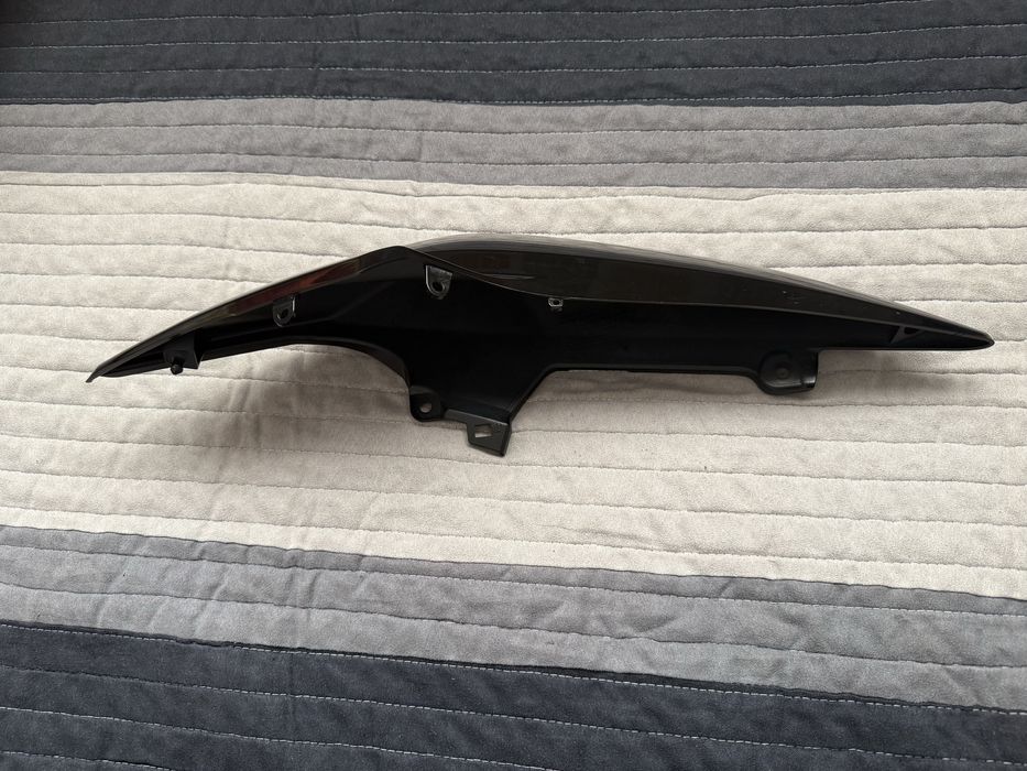 Ляв спойлер за опашка на Kawasaki Z750 / Z1000