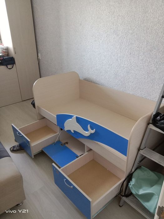 Продам кровать, матрас