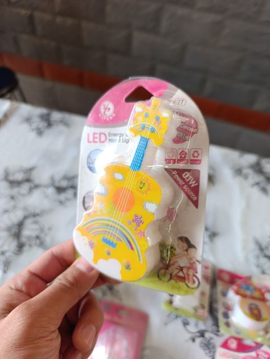 Ночники разных видов..