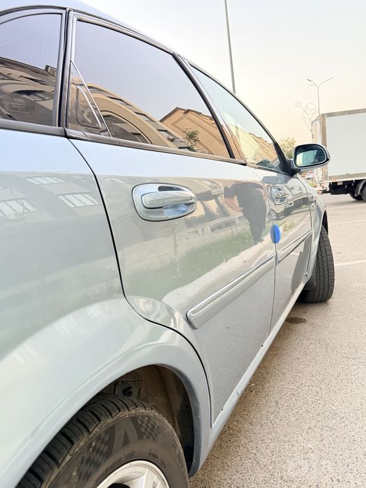 Lasetti aftomat delfen metan gaz