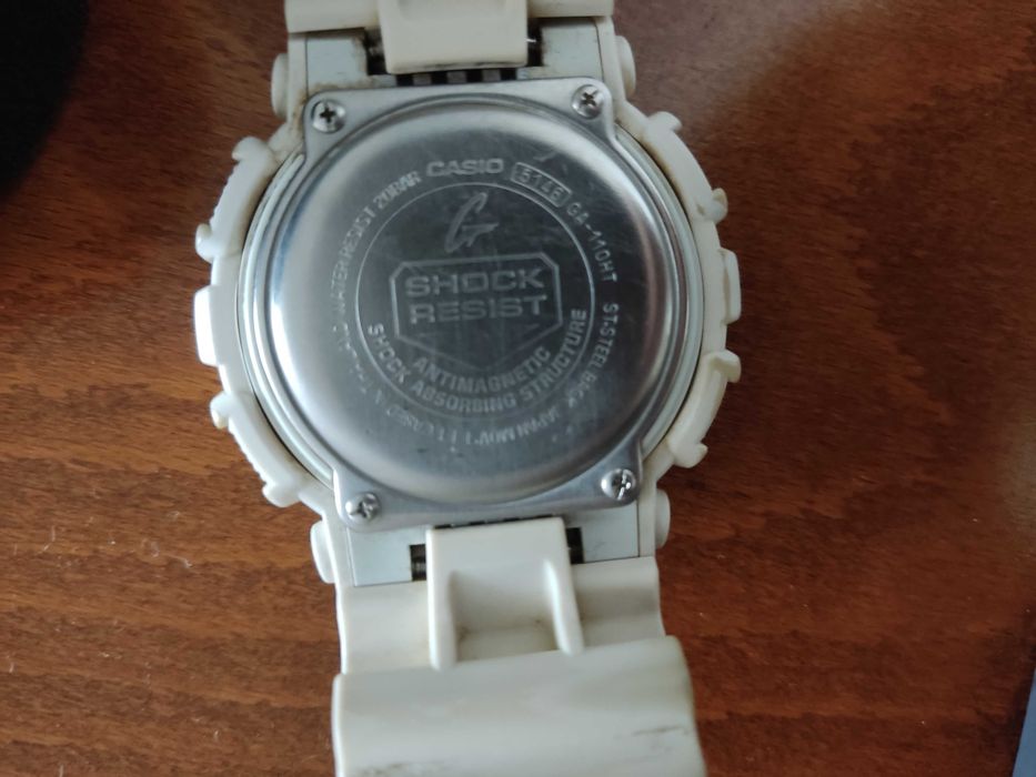 Casio GA-110HT-7AER