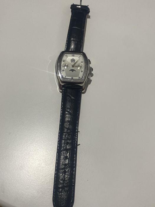 Автоматичен часовник