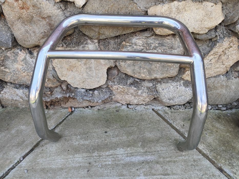 Vând Bullbar Jeep
