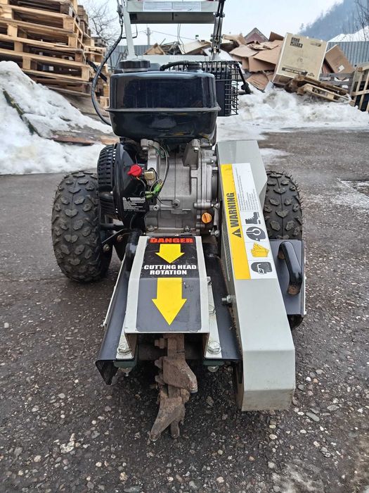 Masina de frezat cioturi pe benzina 15CP Trencher