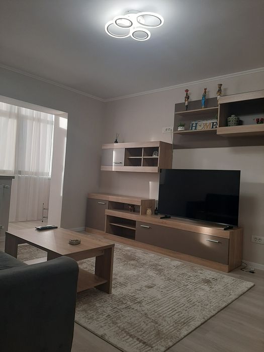 Proprietar,vand apartament modern,zona foarte linistita,2 camere Micalaca str. Vaslui