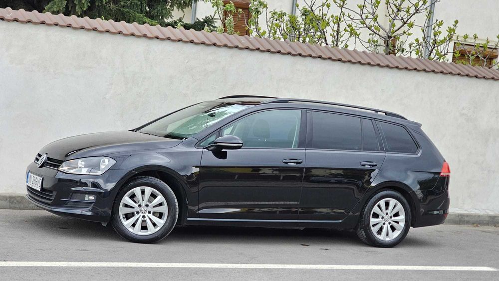 VW Golf 7 03.2016 1.6 TDI 110cp Euro6 Manual NAVI Parktronic / Inmatriculat