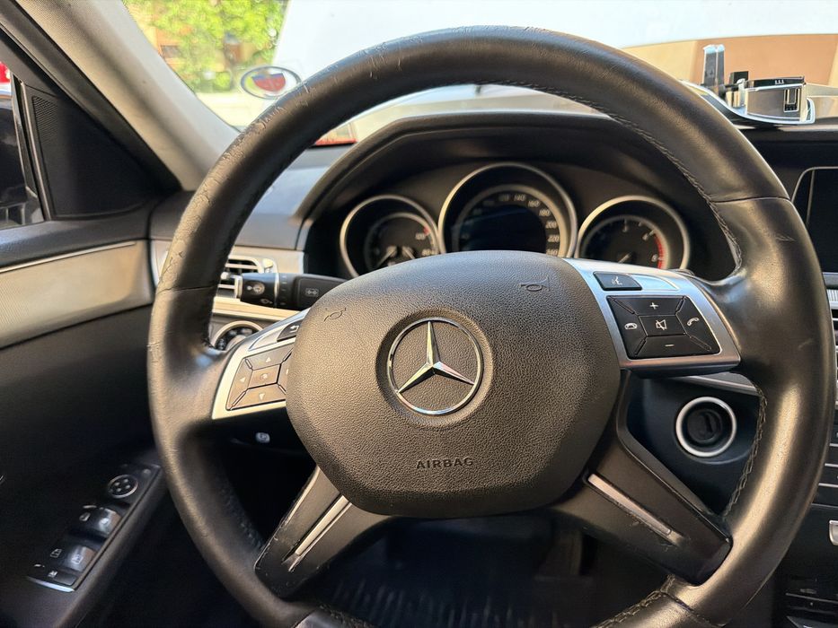 Volan w212/w204 cu padele si airbag