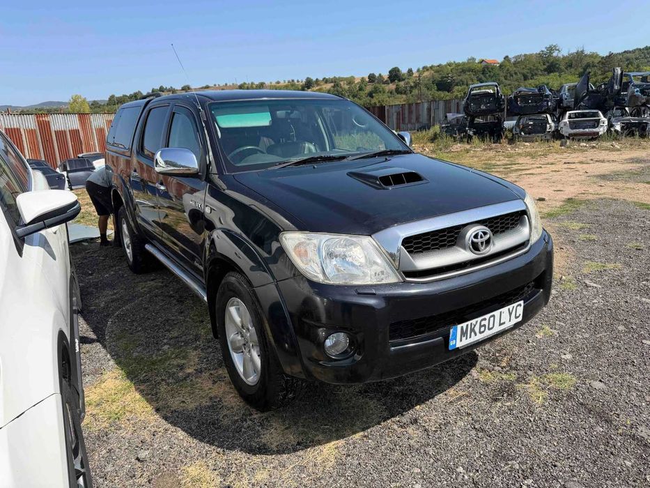 На части Toyota Hilux  3. 0 D-4D  169 кс