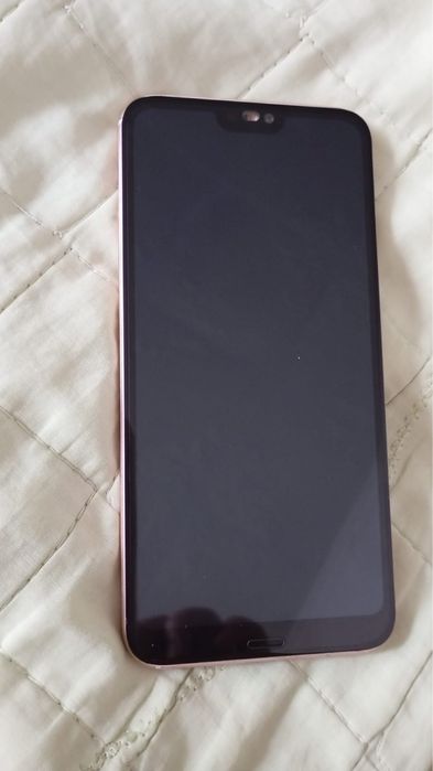 Продам телефон Huawei p20 lite