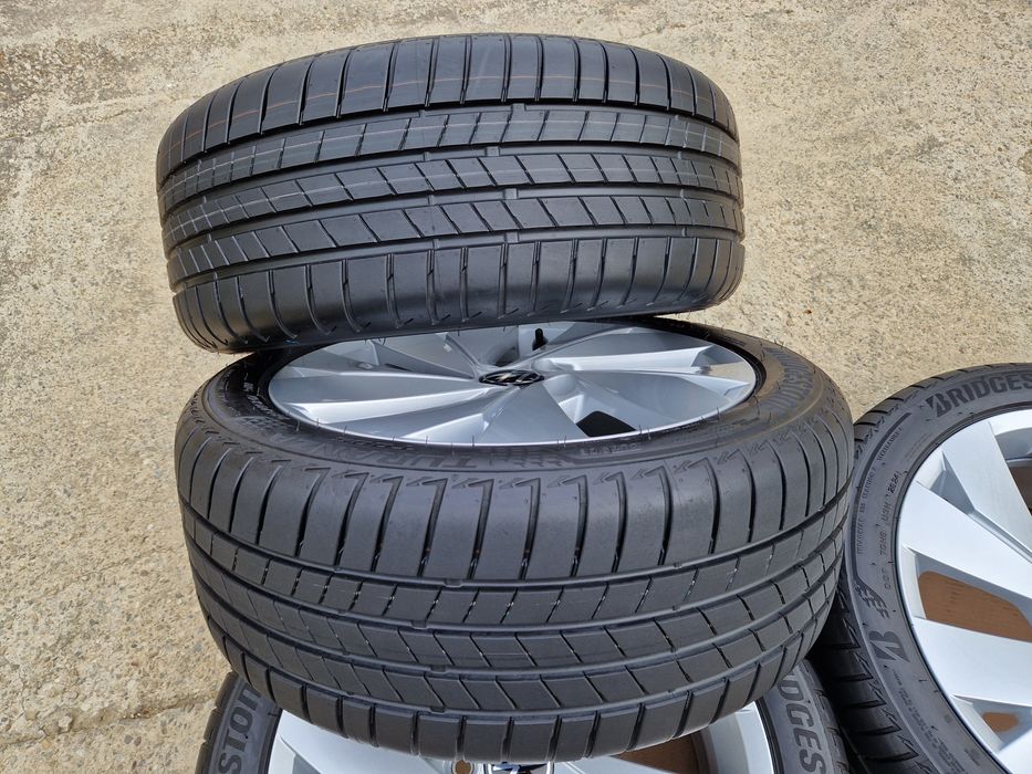 Roti/Jante Belmont Noi Vw Golf8 anvelope vara Noi 225 45 17