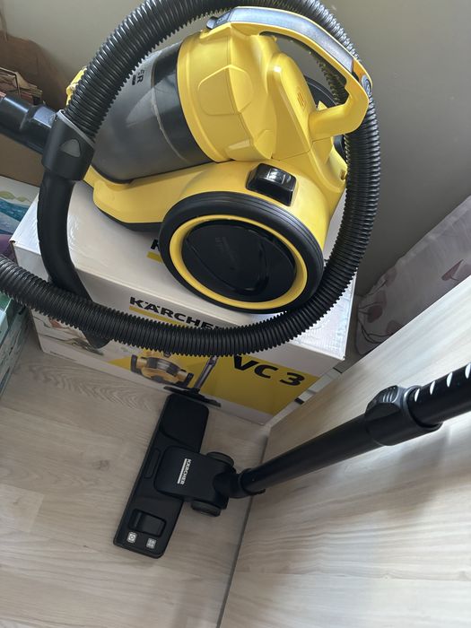 Karcher VC 3-прахосмокачка