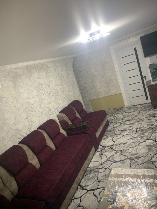 Kvartira sotiladi 2-xonali