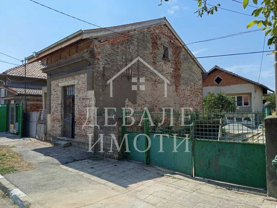 Продава се Къща в Мартен - 136 кв.м за 699 €/кв.м - Снимка #1