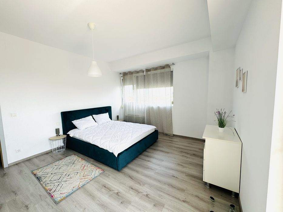 Vand apartament 2 camere 77mp  calea Torontalului