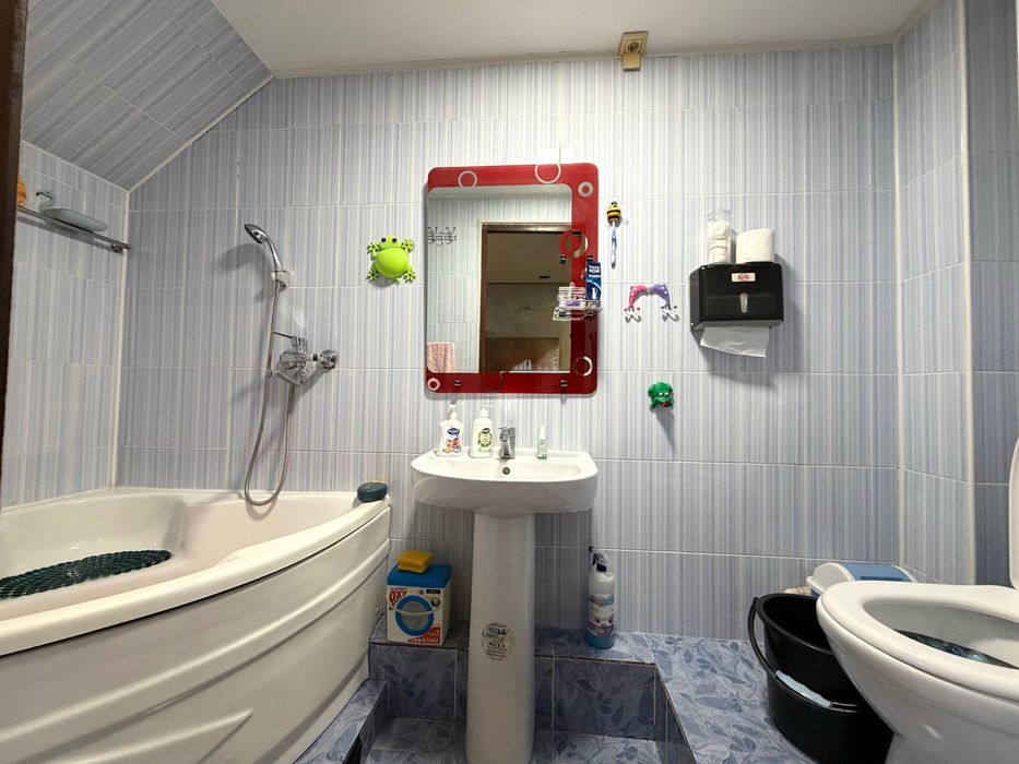 Срочно продается 3-комн коттедж 56м*(84м*). Кадышева базар, Антей.