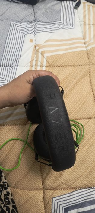 Продавам слушалки Razer