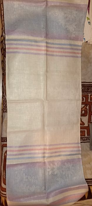 Продаю льняные салфетки , полотенца и отрез. Цены в описании