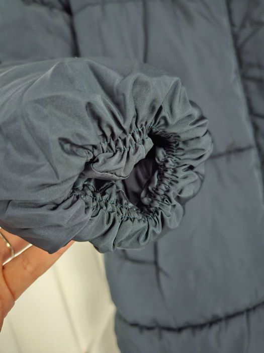 Vand geaca dama Reserved, M, ca noua