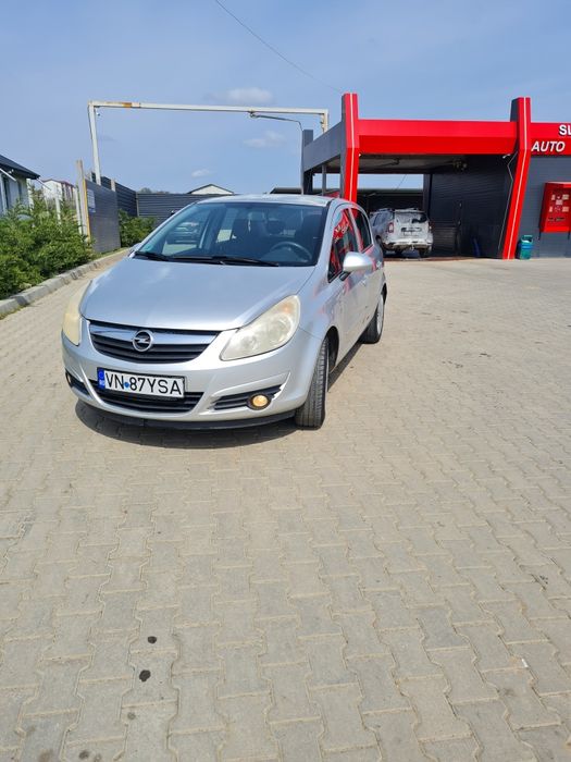 Vand Opel Corsa D 1.2 benzină – 2007 – AC funcțional – set roți iarnă + vară