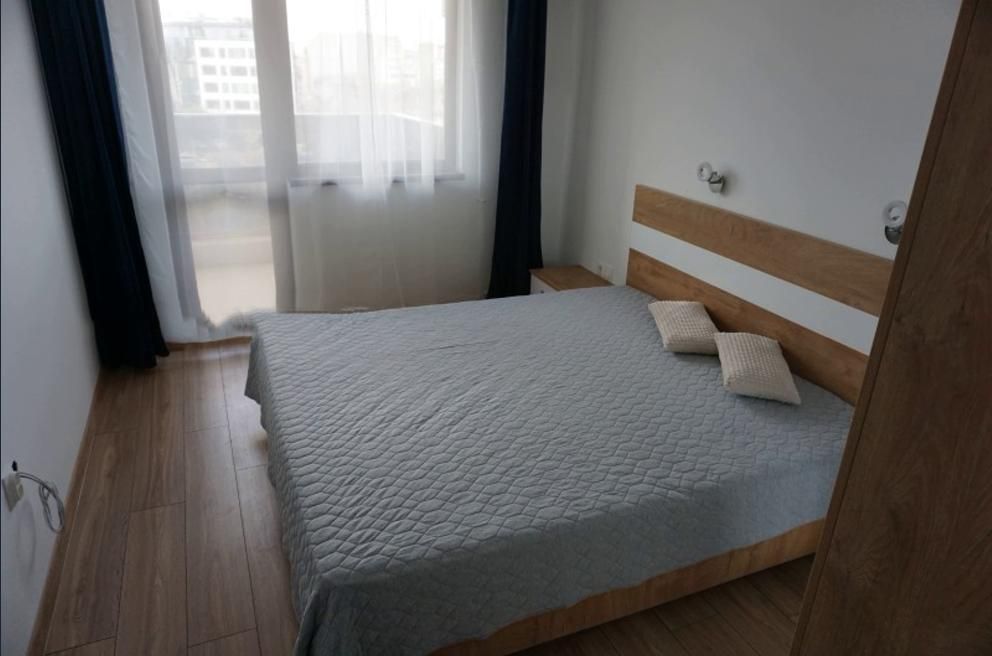 Дава се под наем Двустаен апартамент в София, Център - 69 кв.м за 599 € - Снимка #2