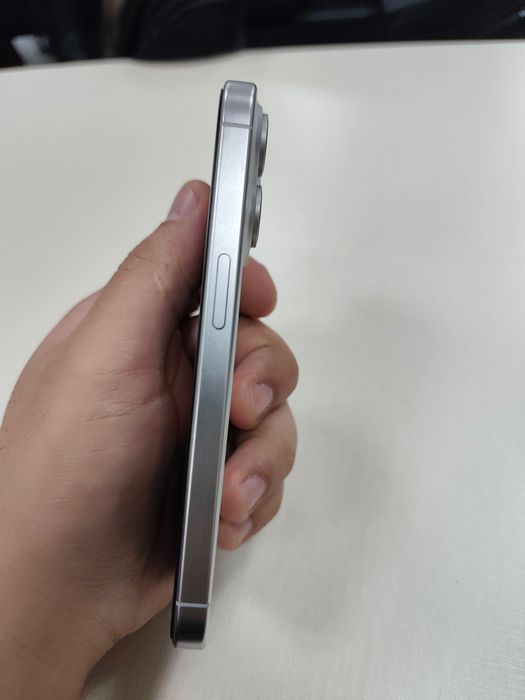 iphone 15 pro karobka