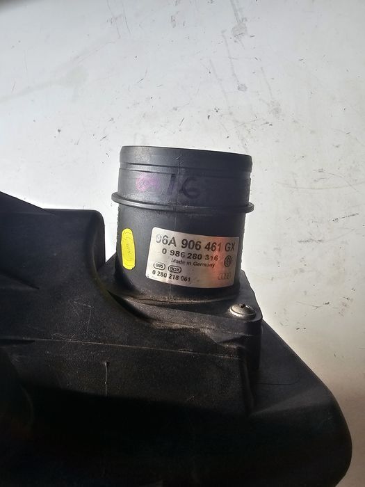 carcasa filtru aer + debimetru aer volkswagen golf 4 bora 1.6fsi