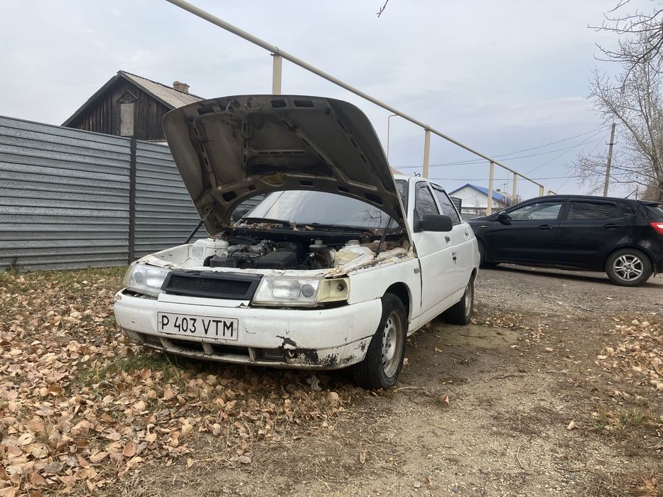 Продам ваз 2110.