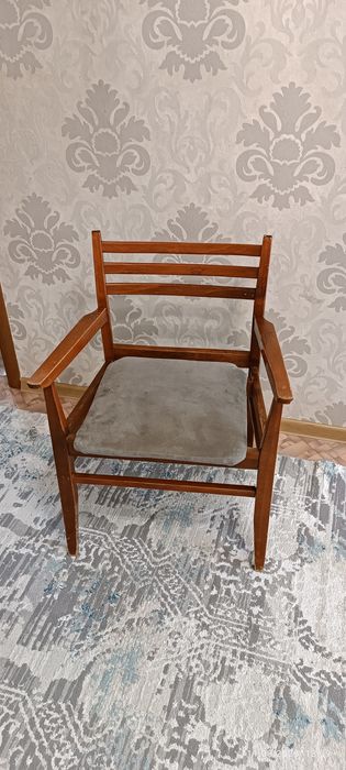 Кресло стул дерево Румыния